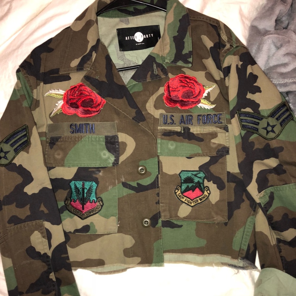 Camo cropped jacket from Nasty Gal